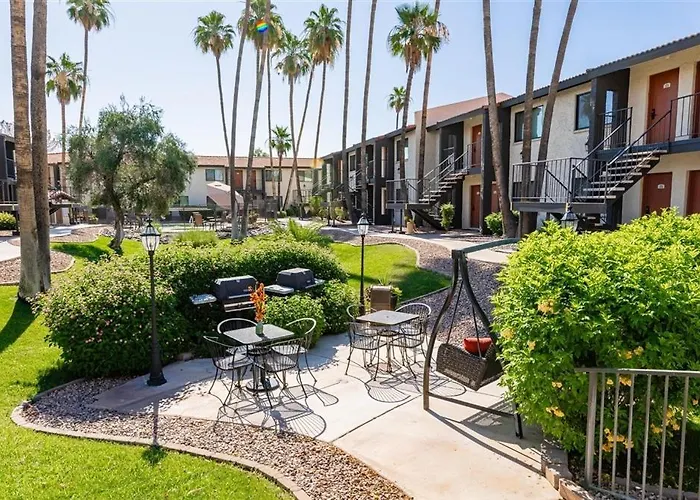 246- Fully Furnished 1br Suite-pet Friendly Apartment