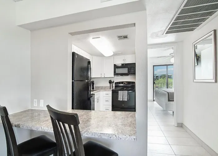 246- Fully Furnished 1br Suite-pet Friendly Apartment Scottsdale