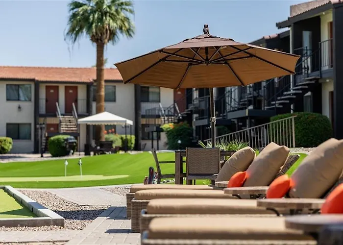 246- Fully Furnished 1br Suite-pet Friendly Apartment *
